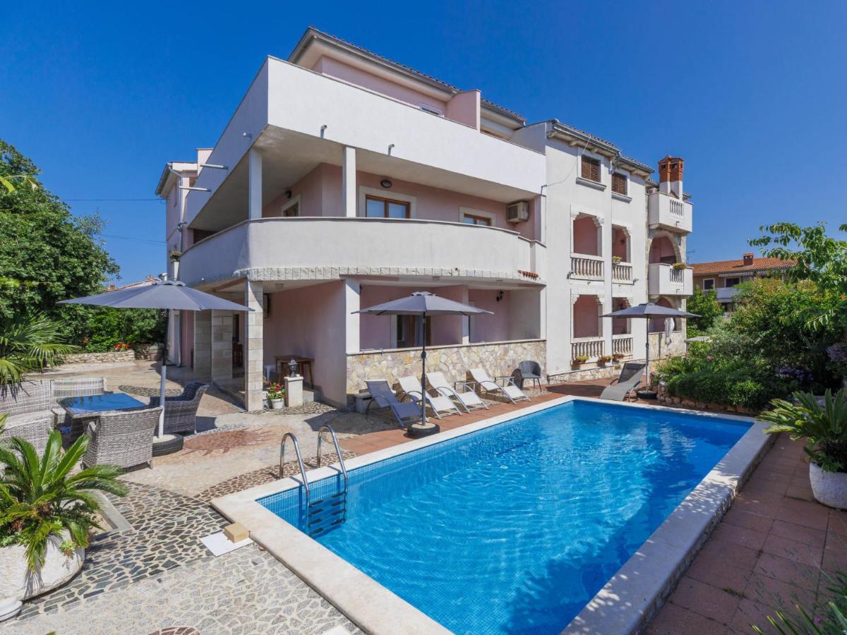 Apartment Romantika-1 By Interhome Rovinj Exterior photo